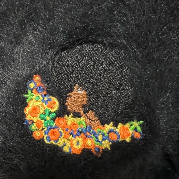 KAMEO Vintage Black Fuzzy Cropped Zip Jacket - Picture 9 of 10